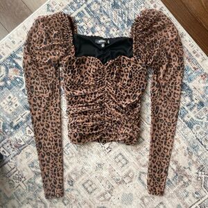 MISGUIDED Ruched Leopard Print Top